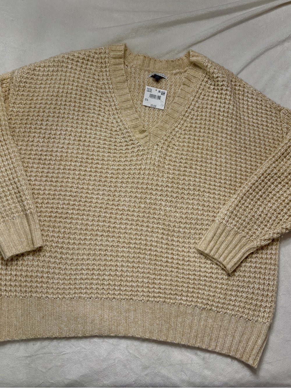 American Eagle NWT Cream Oversized V-Neck Waffle Sweater